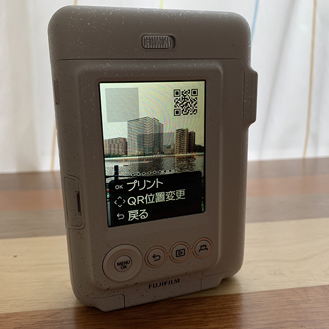 チェキカメラinstax mini LiPlay(インスタックス ミニ リプレイ)で音付きプリント